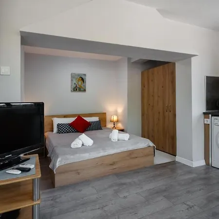 Green Terrace Studio Top Center Φιλιππούπολη