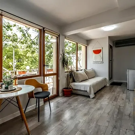 Cozy Terrace 플로브디프